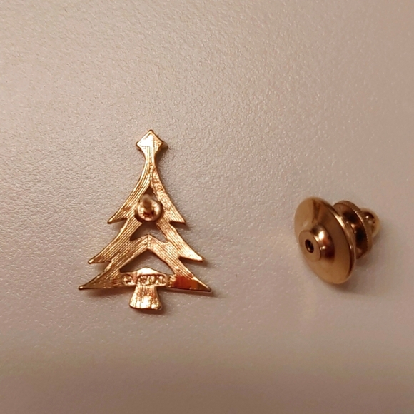 Avon Vintage Christmas Tree Pin - Picture 4 of 6